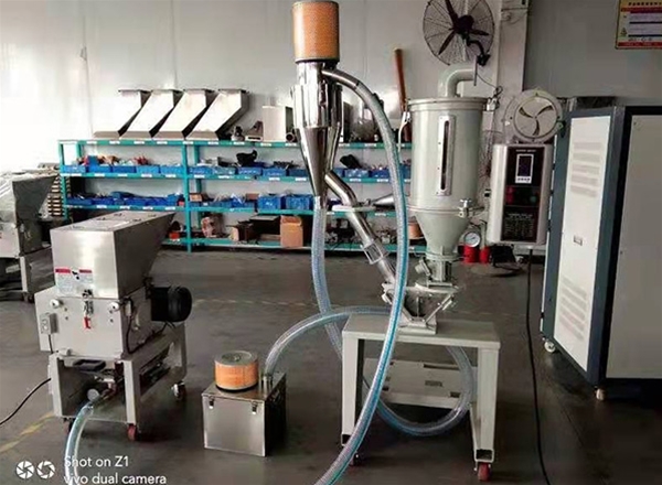 低（dī）速破碎機 塑料破碎設備