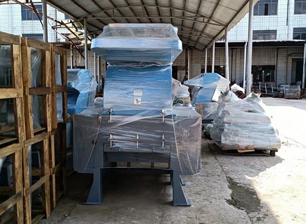 塑料（liào）破碎機（jī）800型
